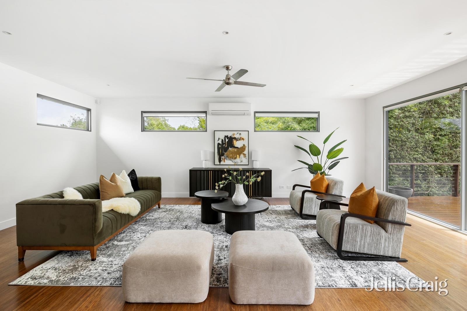 3 Varzin Avenue, Surrey Hills image 4