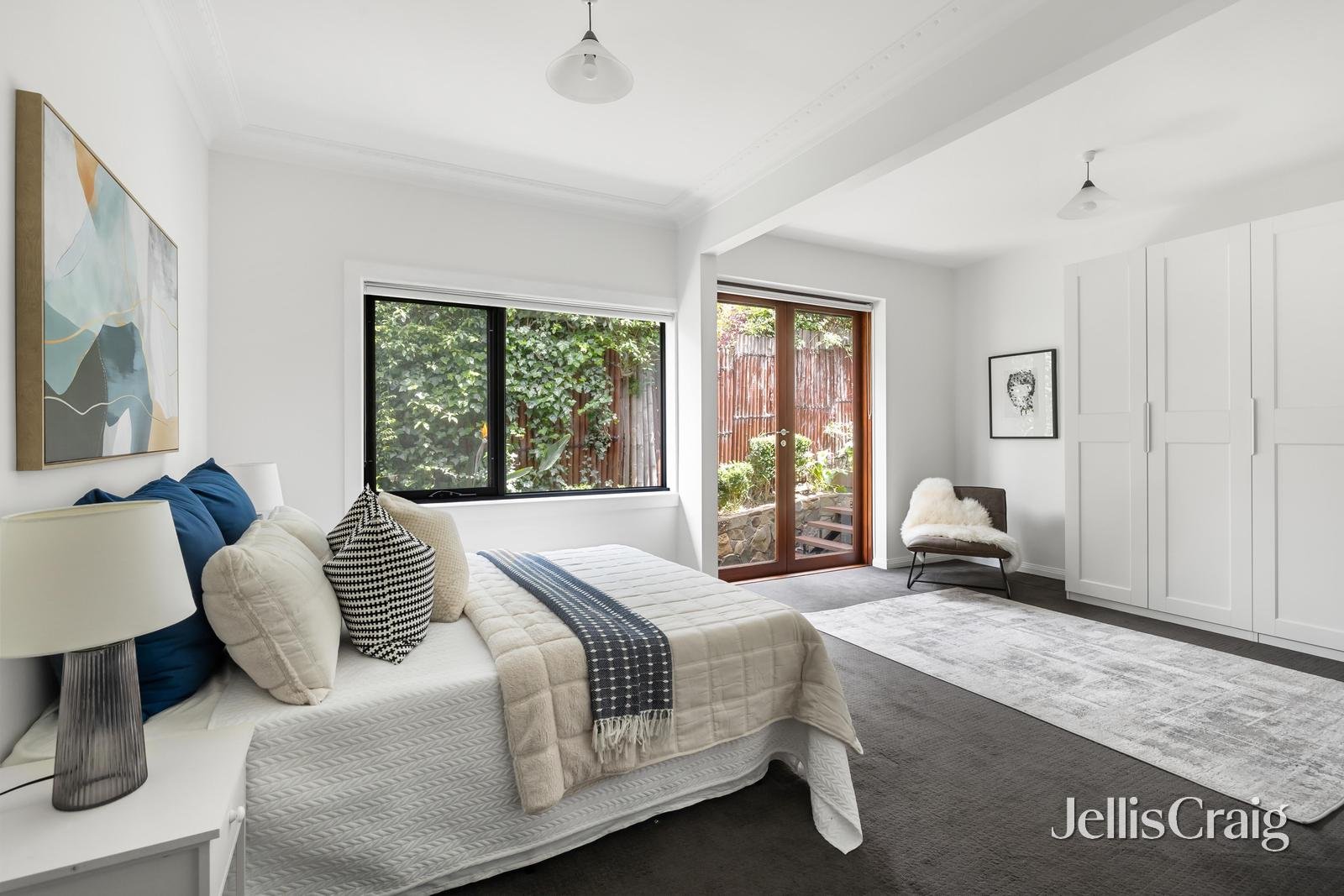 3 Varzin Avenue, Surrey Hills image 12