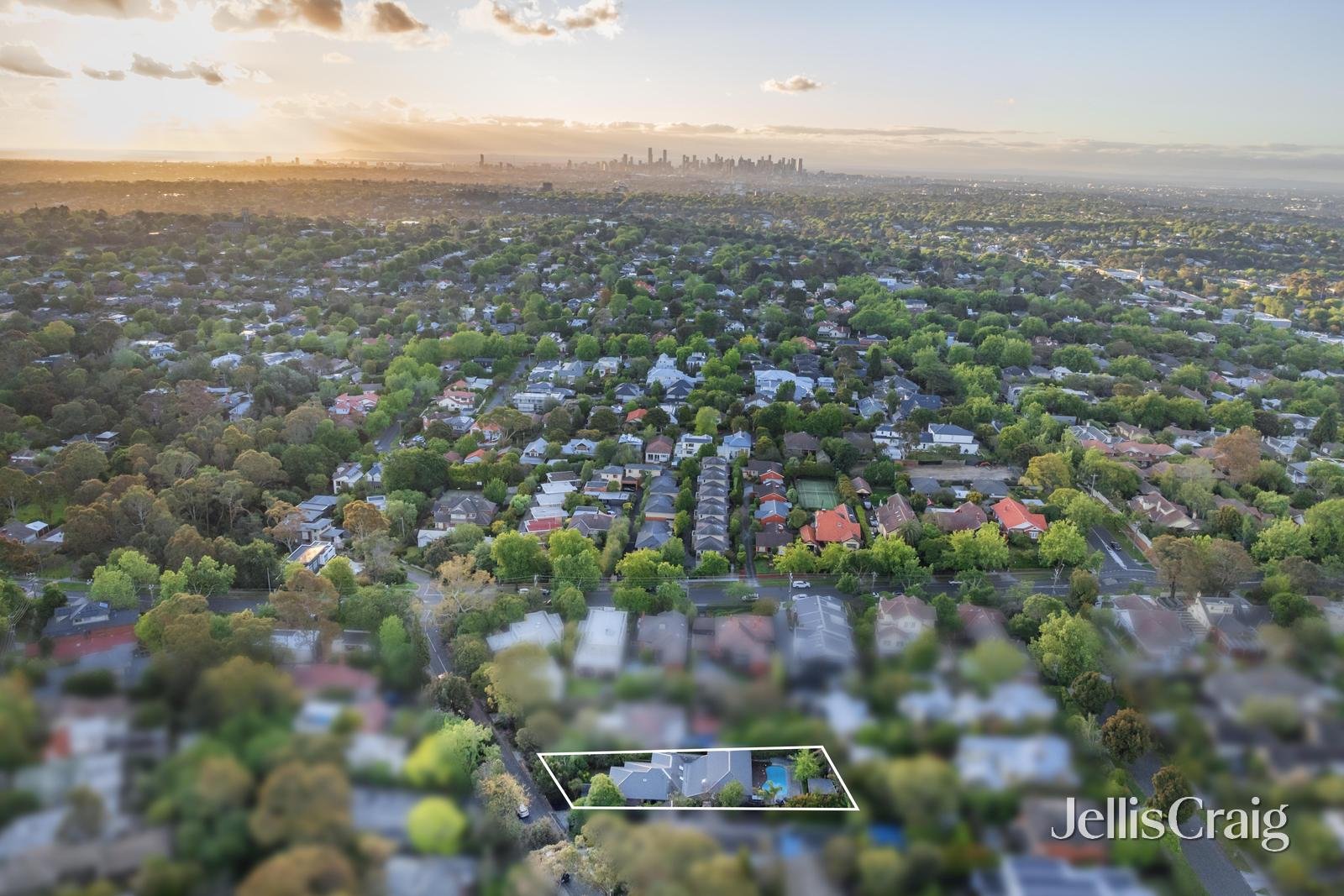 3 Varzin Avenue, Surrey&nbsp;Hills image 16