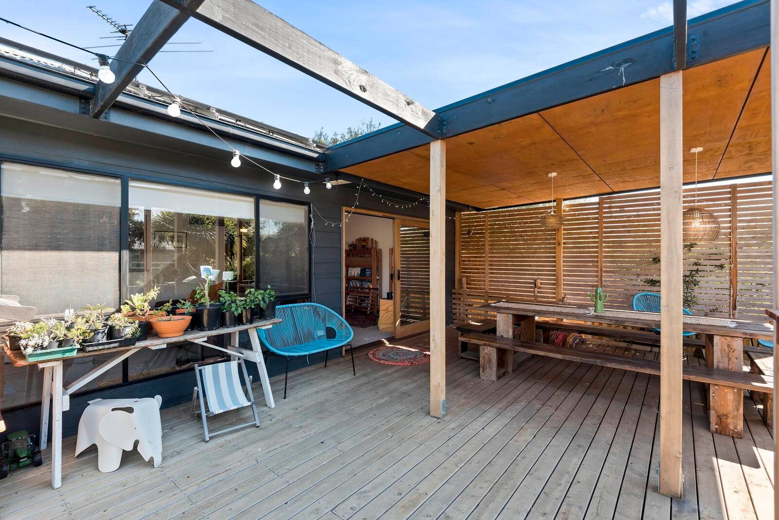 Property Gallery Thumbnail 11
