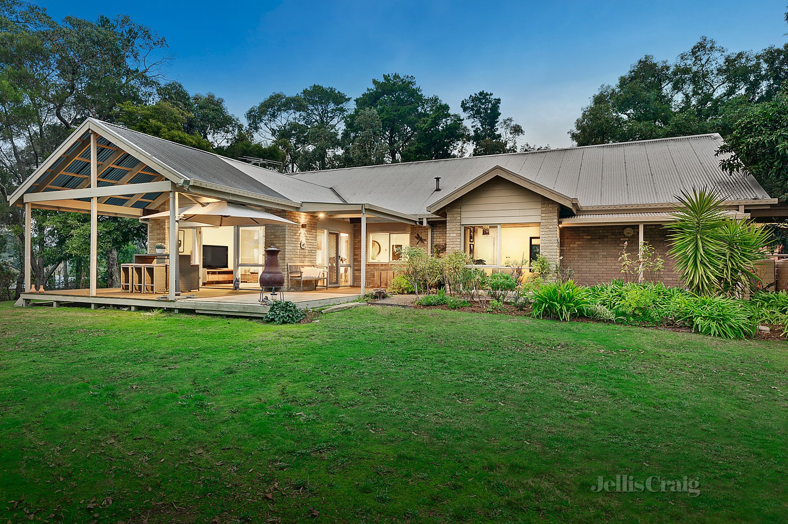 3 Wattamolla Ridge, Donvale image 1