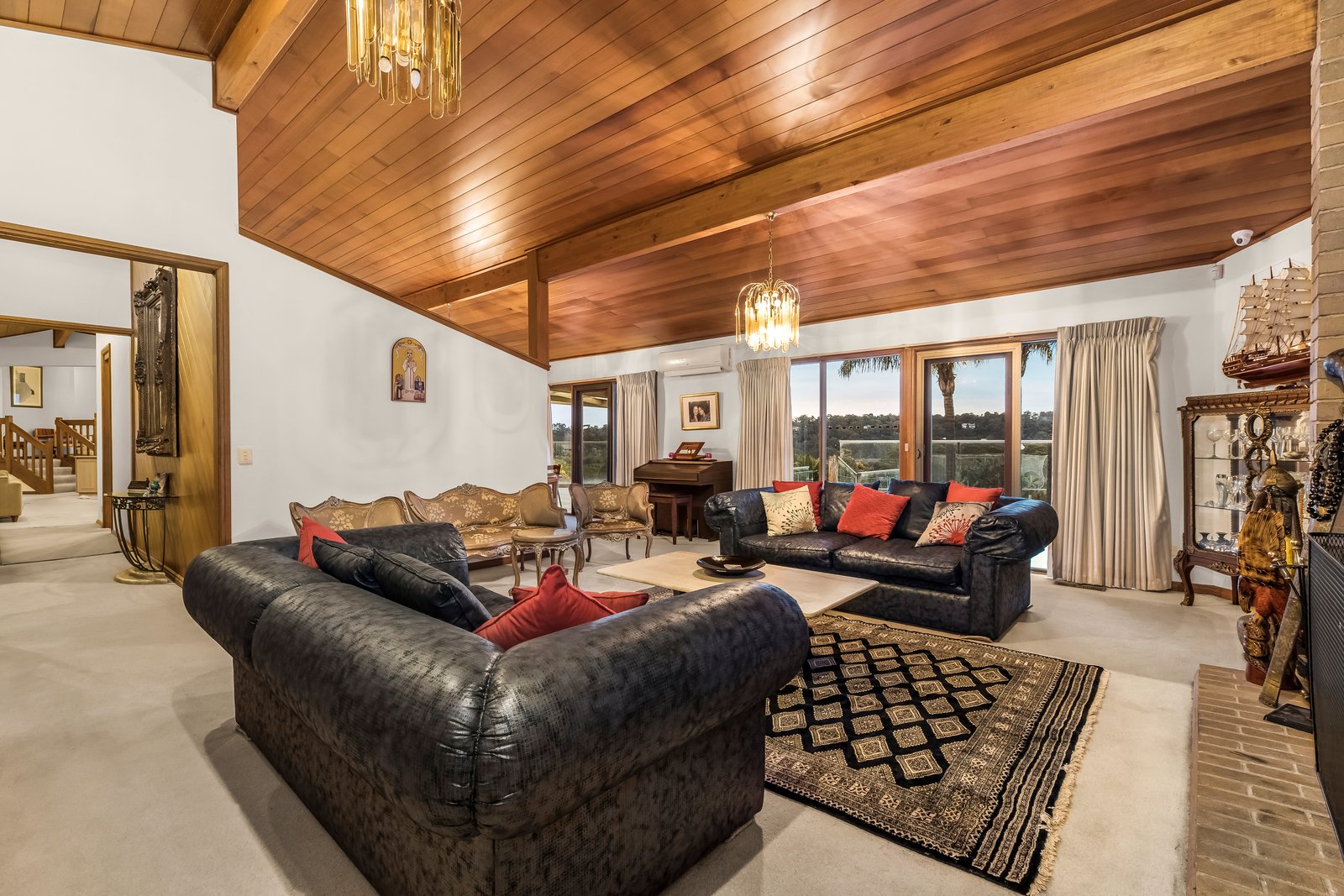 Property Gallery Thumbnail 2