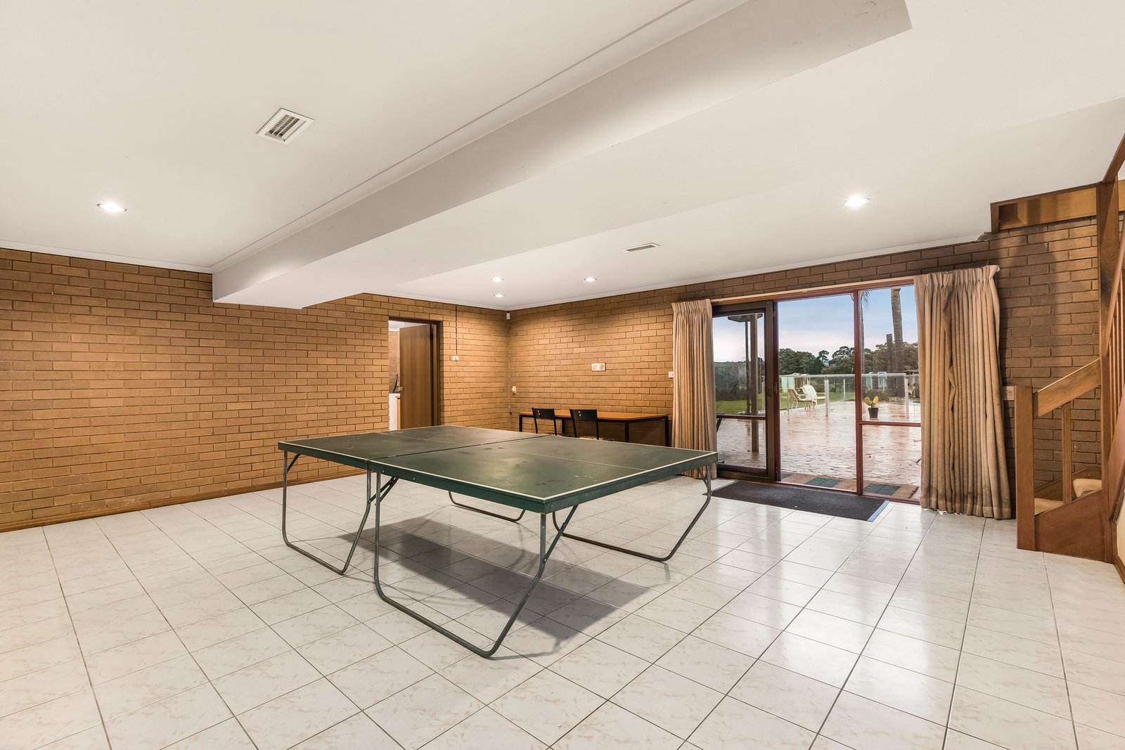 Property Gallery Thumbnail 9