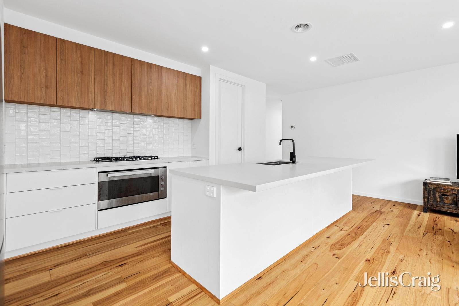 3 Whatman Street, Lucas image 2