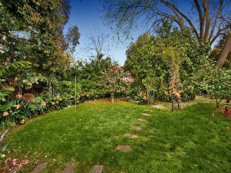 3 Wild Life Parade, Balwyn North image 5