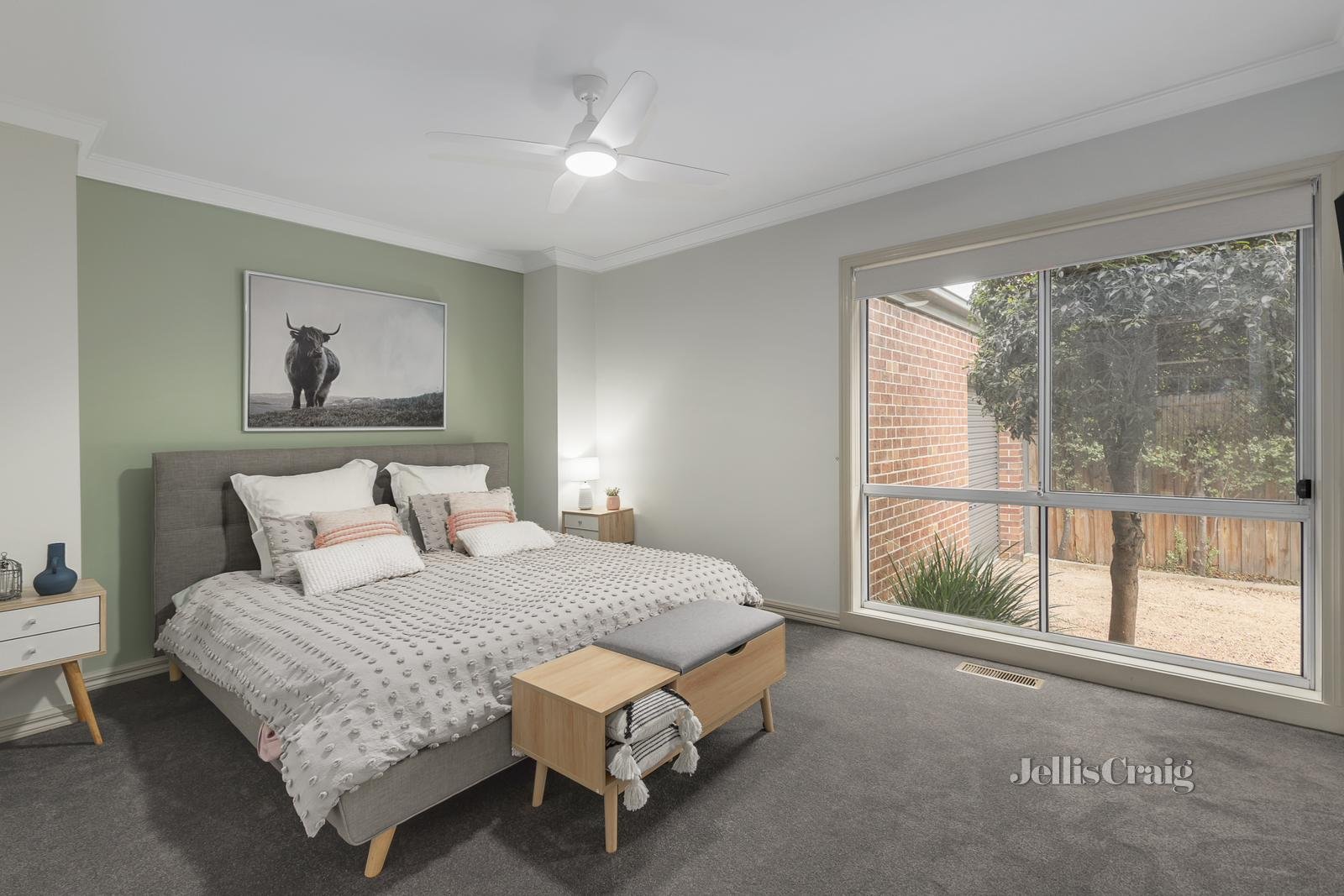 3 Wiregrass Court, South Morang image 7