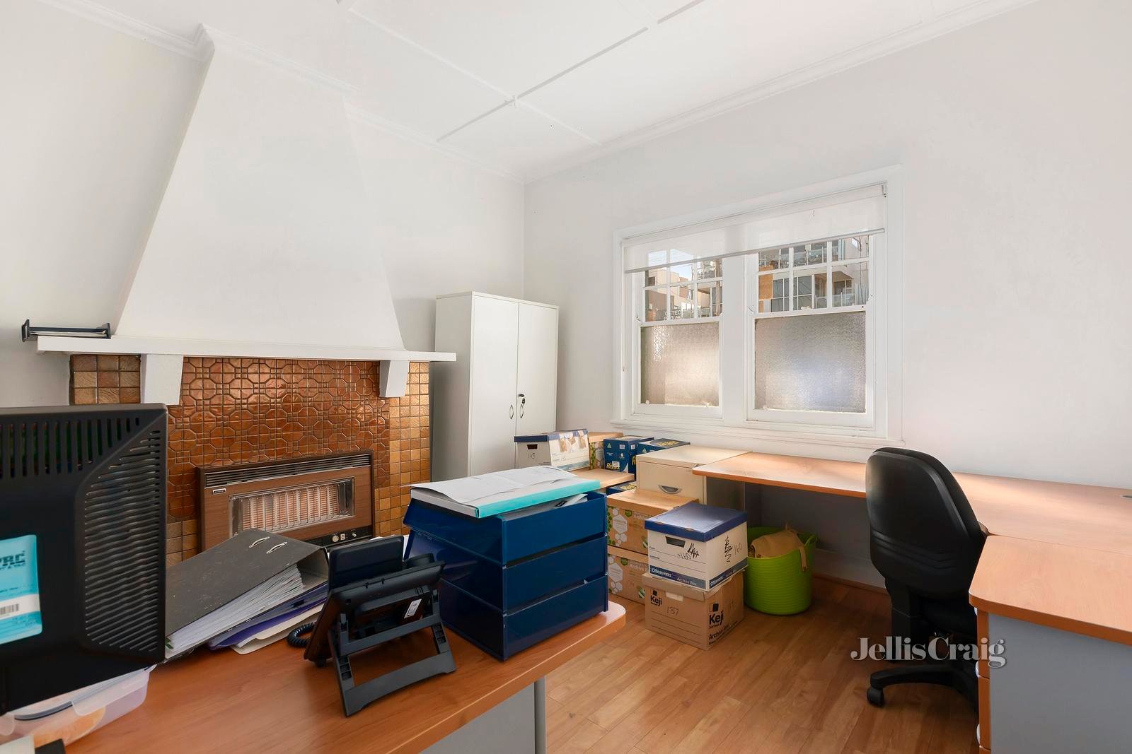 3 Woodland Street, Essendon image 5