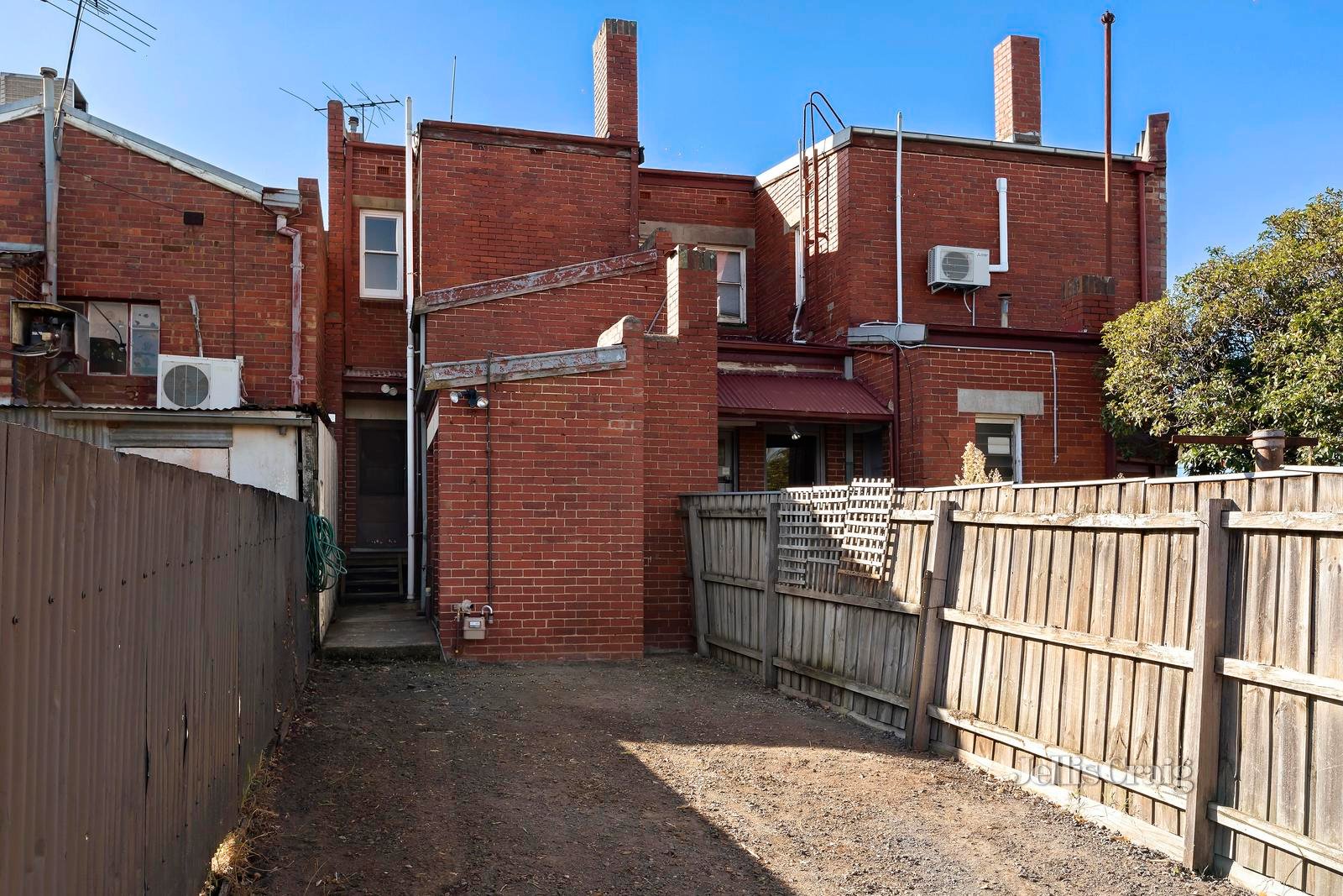3 Woodland Street, Essendon image 8