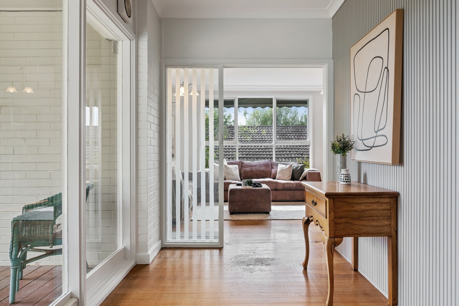 3 Yanina Court, Croydon image 5