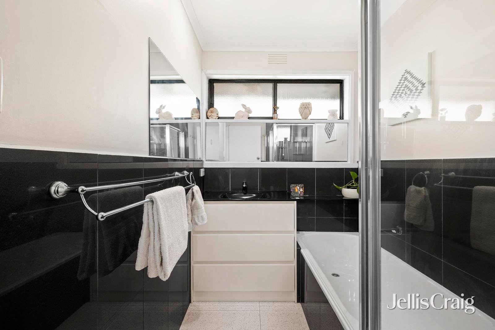 3 Yuruga Court, Mooroolbark image 8