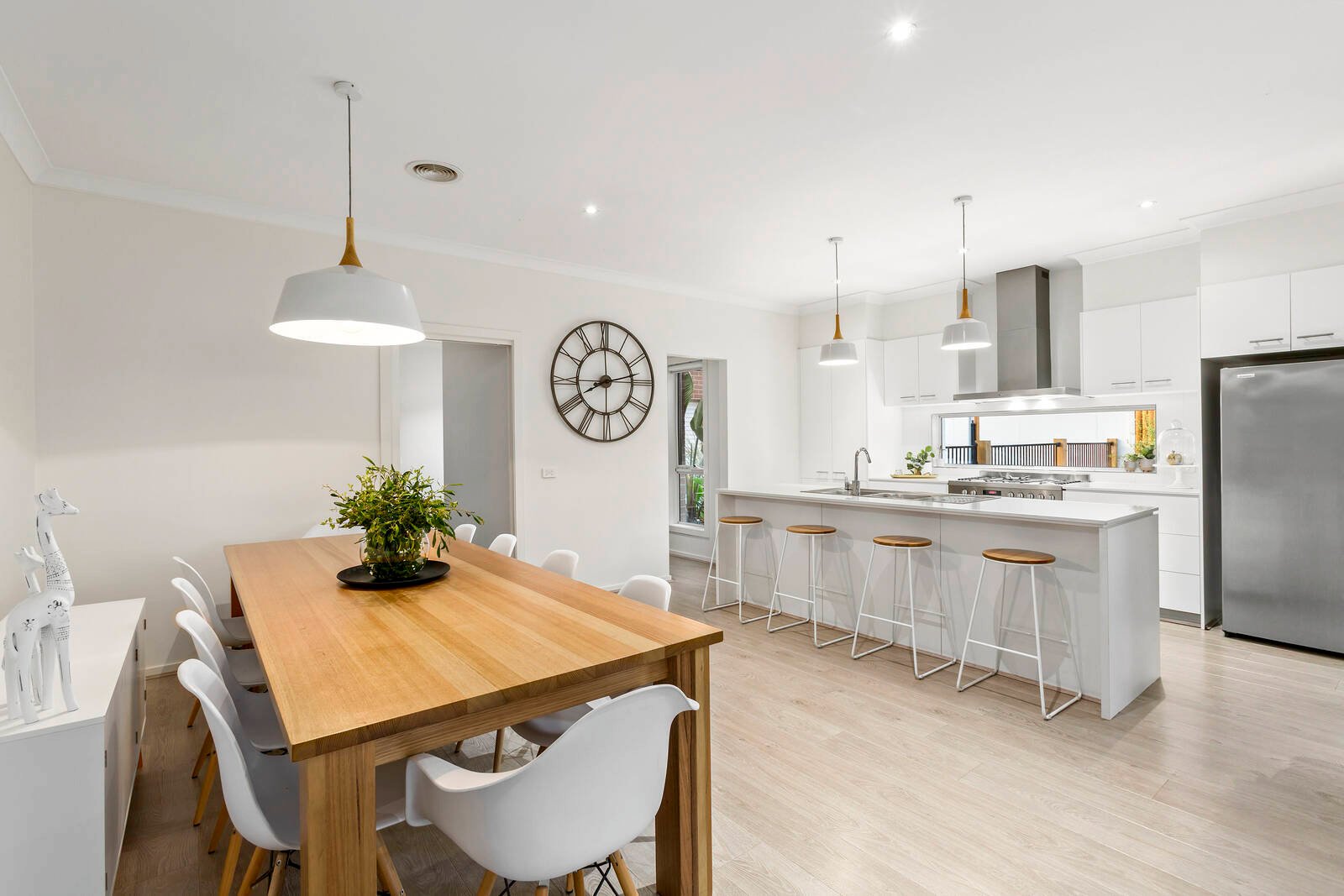 Property Gallery Thumbnail 2