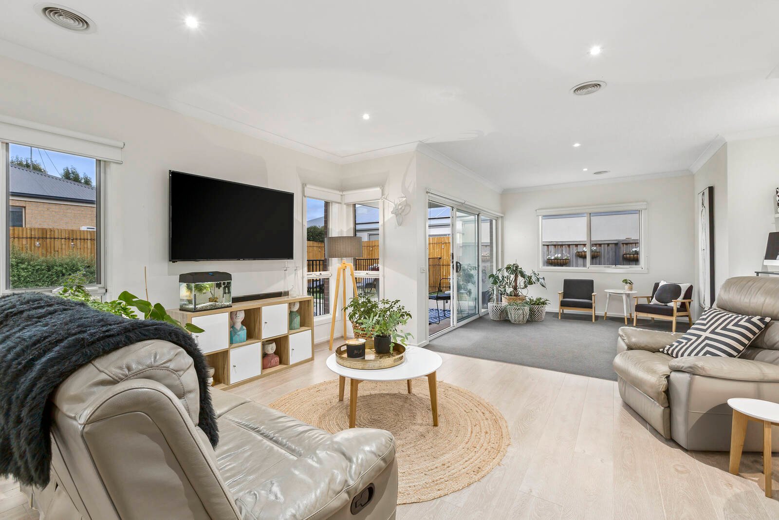 Property Gallery Thumbnail 5