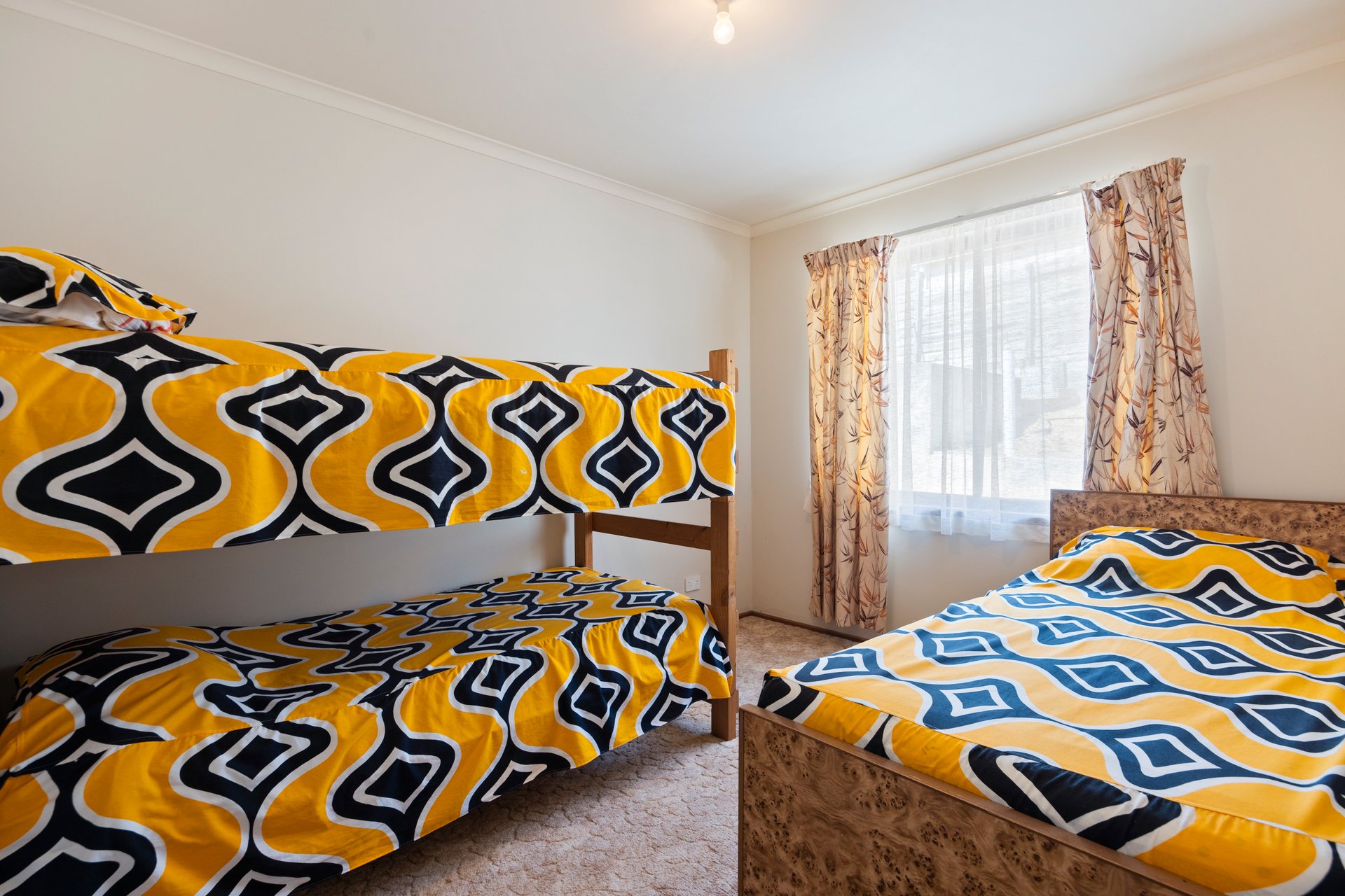 30 Avocet Court TOOTGAROOK