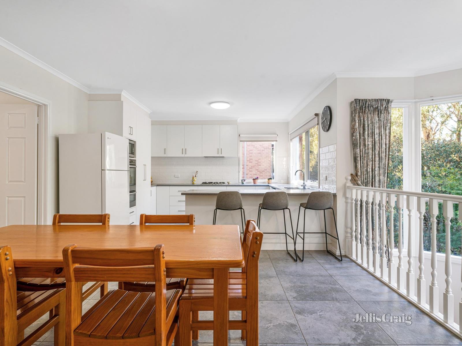 30 Baradine Terrace, Donvale image 3