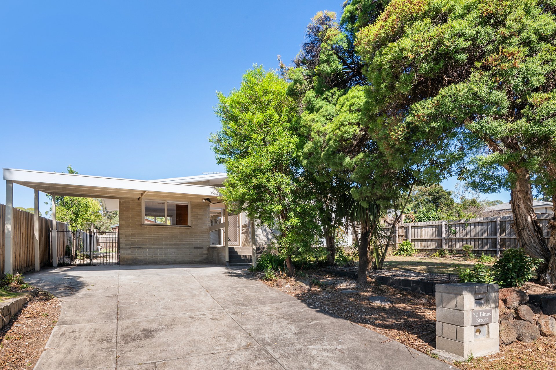 Property Gallery - Main Image