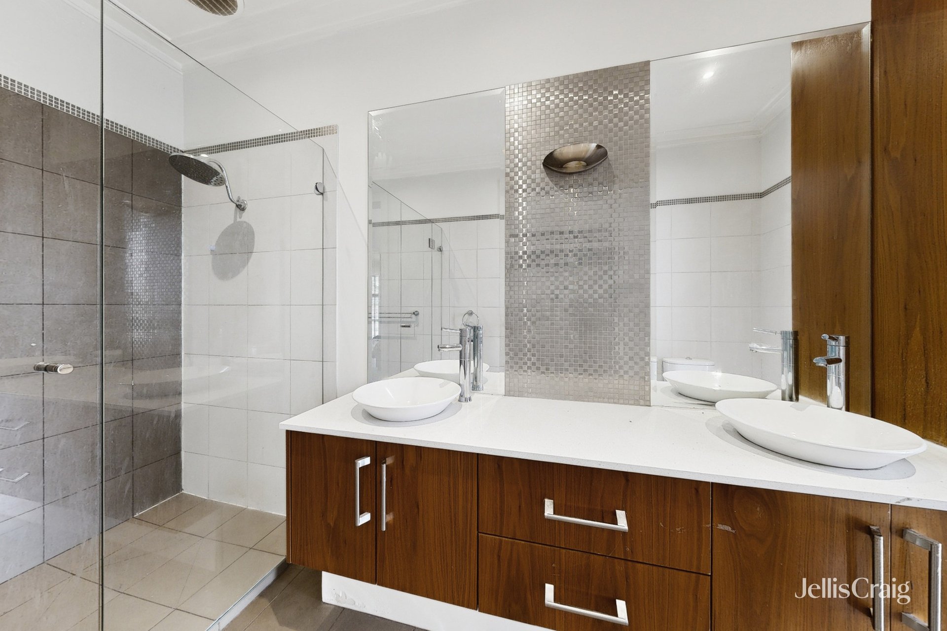 30 Birdwood Street, Balwyn image 10