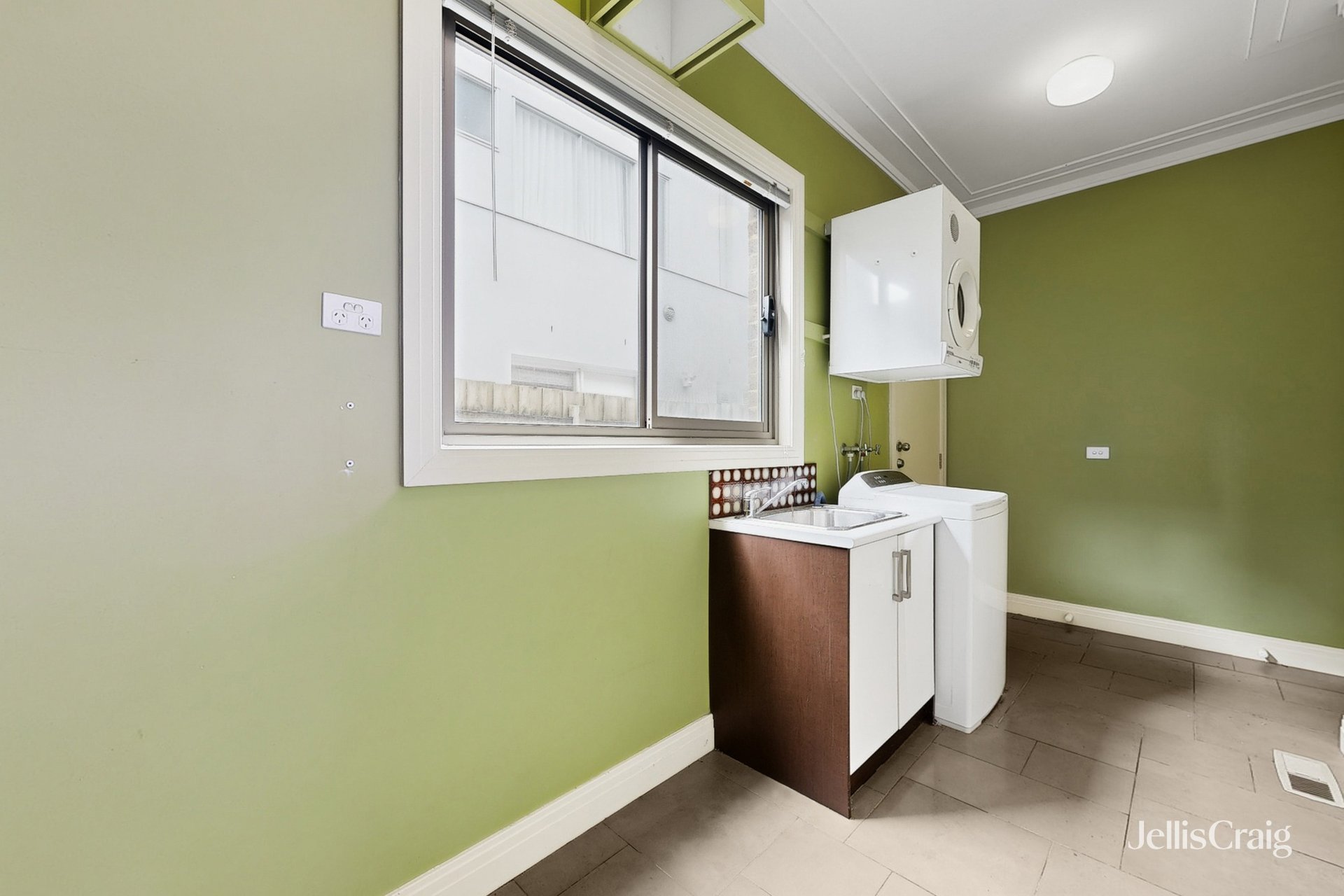 30 Birdwood Street, Balwyn image 11