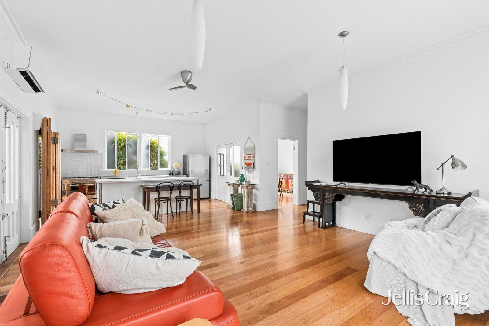 30 Bourke Crescent, Geelong image 3