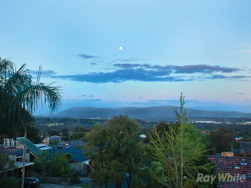 30 Brazilia Drive, Glen Waverley image 3