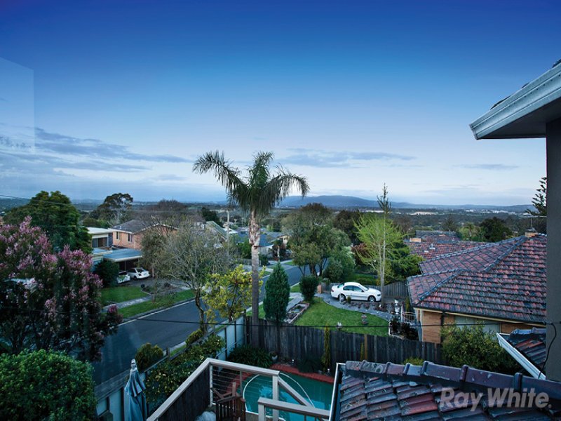 30 Brazilia Drive, Glen Waverley image 7