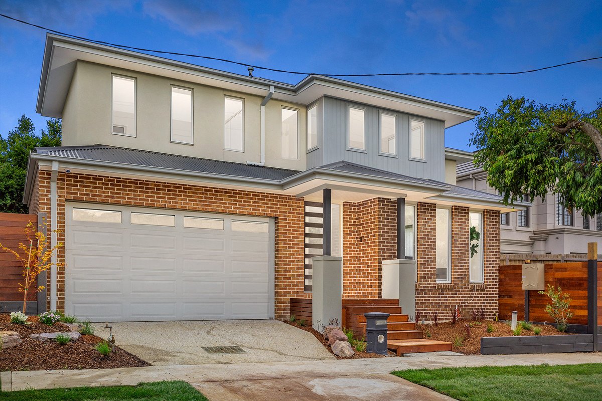 30 Bundoran Parade, Mont Albert North image 1