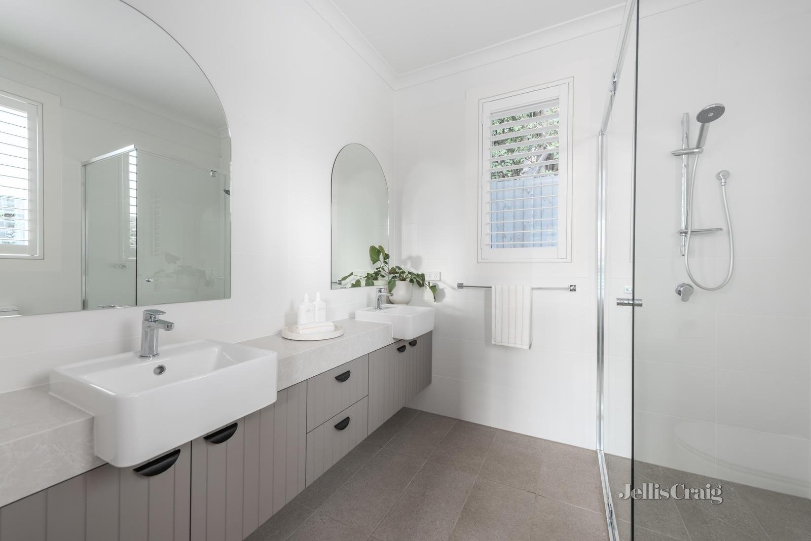 30 Bundoran Parade, Mont Albert North image 11