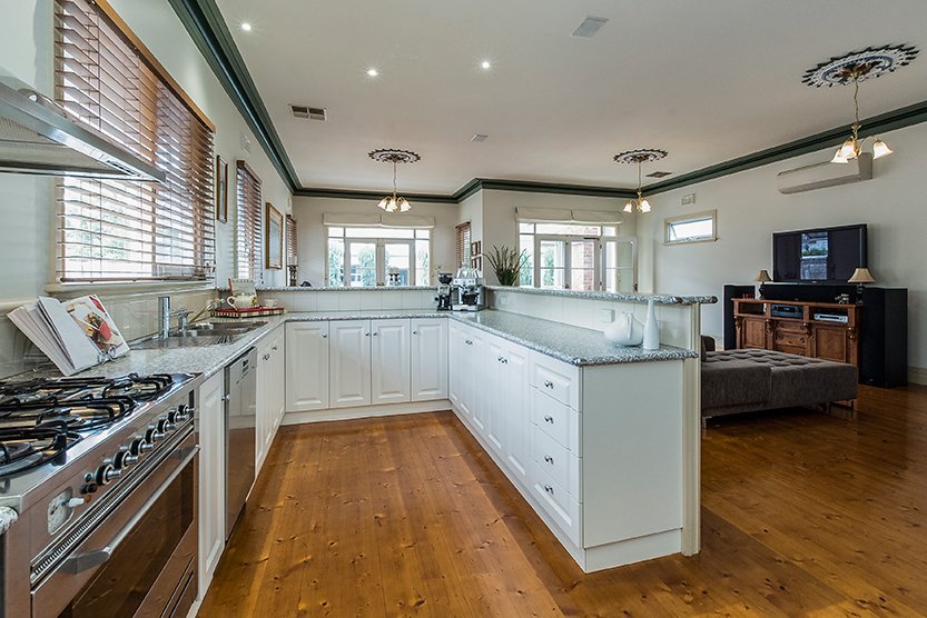30 Candover Street, Geelong West image 2