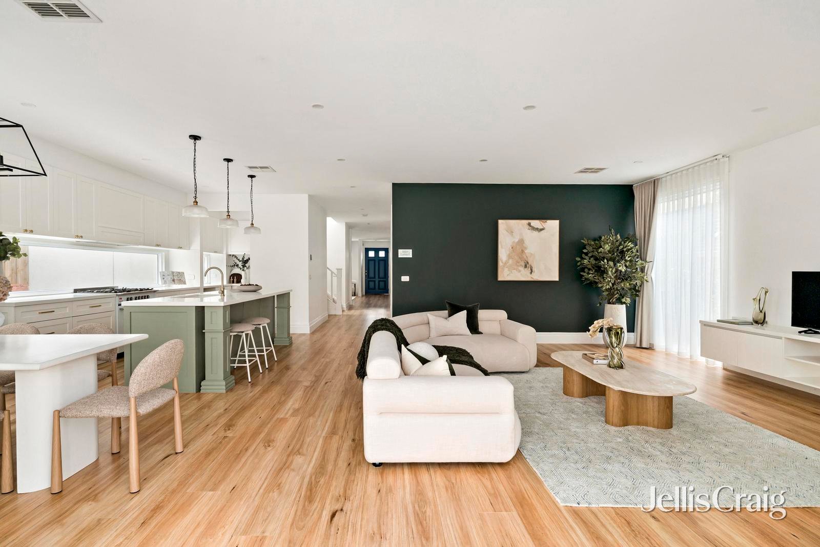 30 Carat Street, Greenvale image 3