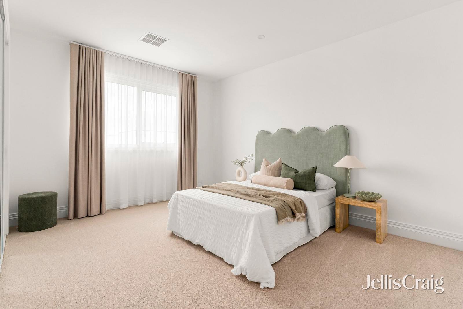 30 Carat Street, Greenvale image 10