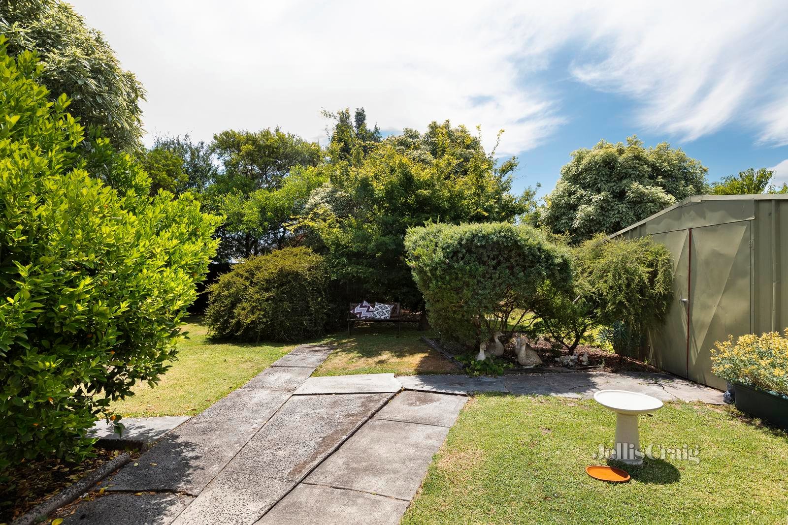 30 Carbeena Parade, Heidelberg West image 11