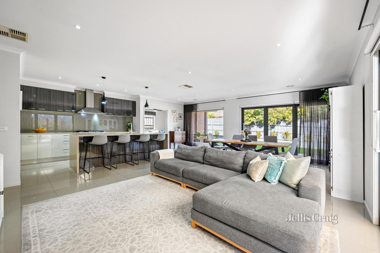 30 Carinya Road, Vermont image 7