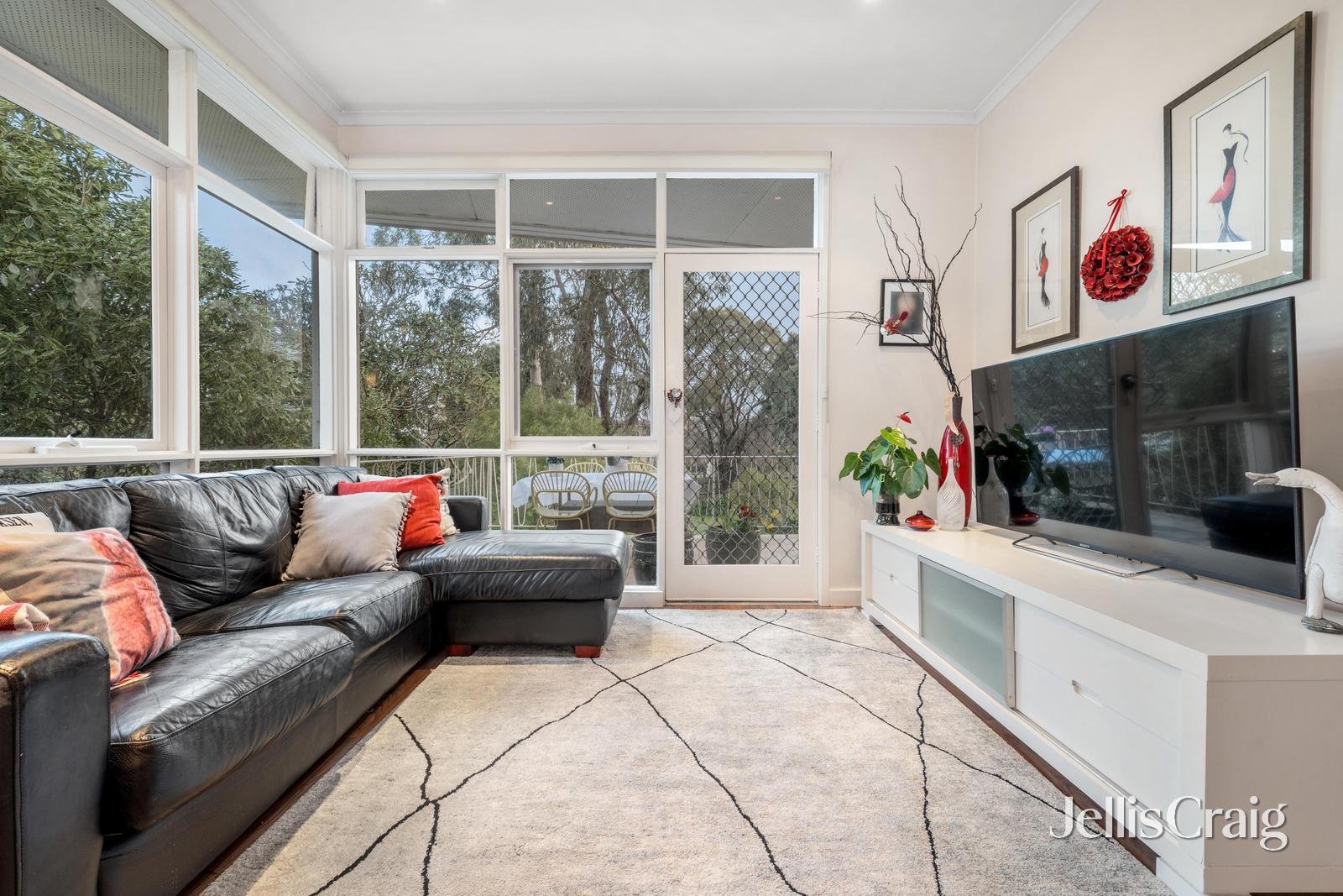 30 Churinga Avenue, Mitcham image 7