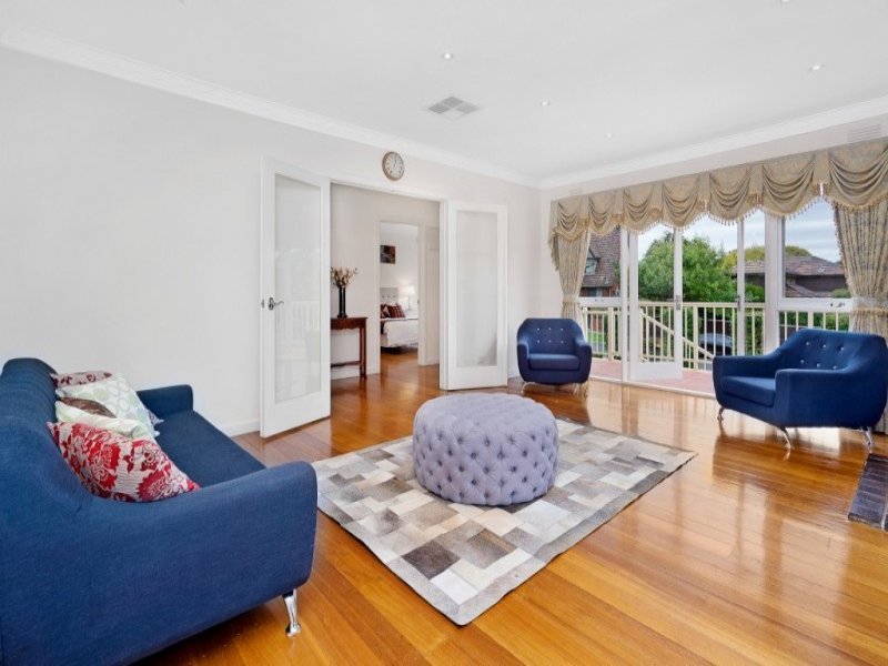 30 Clifton Street, Balwyn North image 3