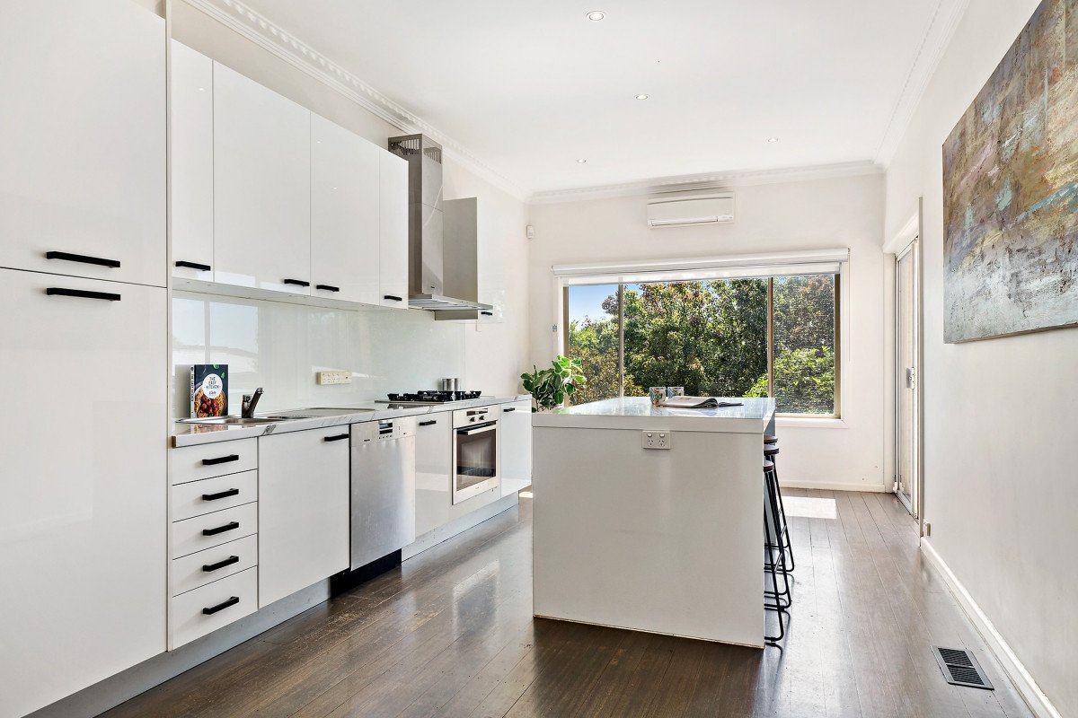 30 Coleman Avenue, Kew East image 5