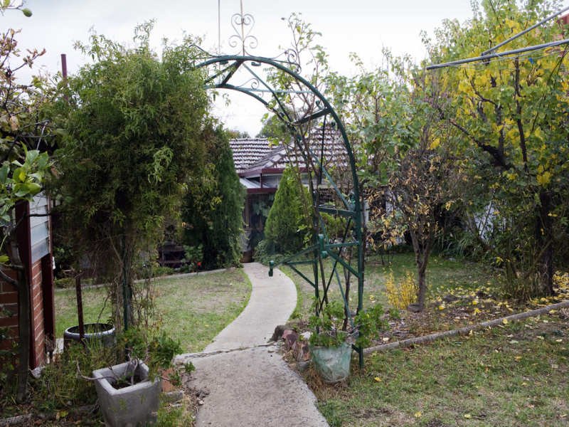 30 CORNWALL Road, Pascoe Vale image 6