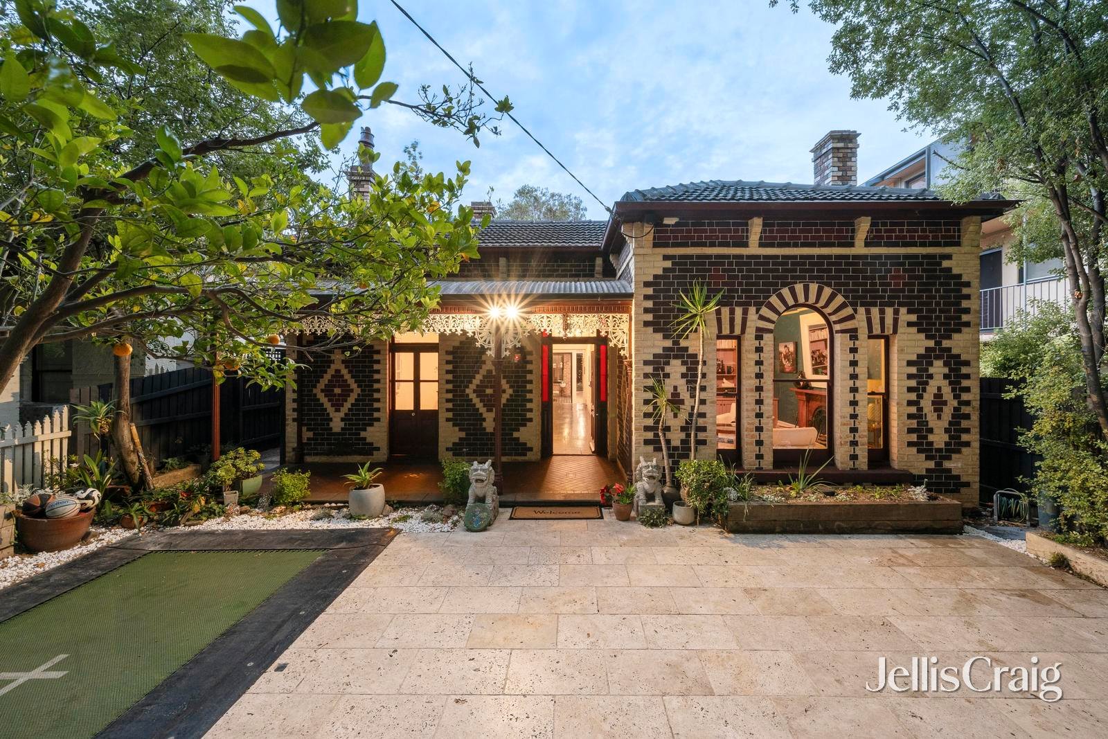 30 Crimea Street, St&nbsp;Kilda image 2