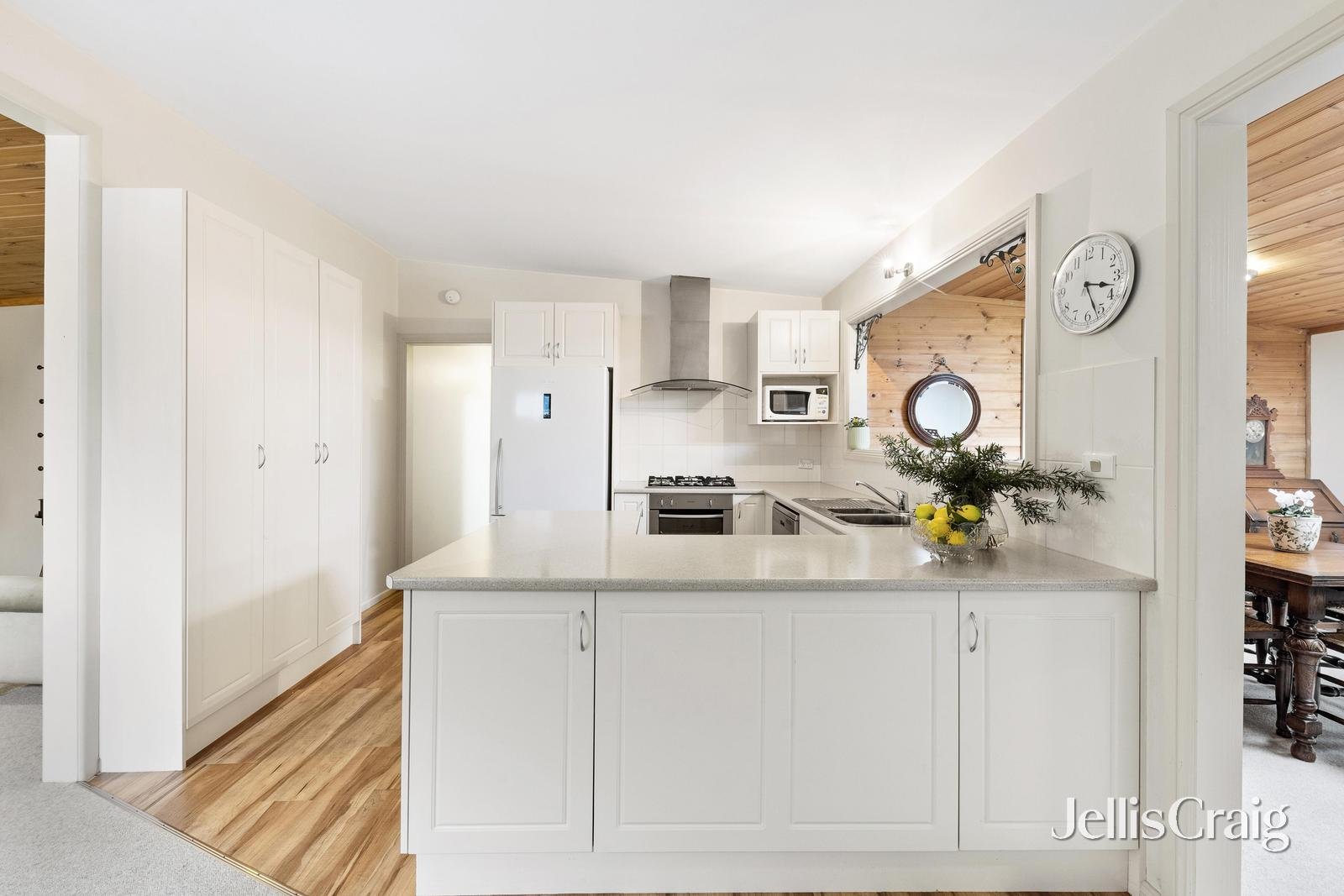 30 David Road, Lilydale image 4