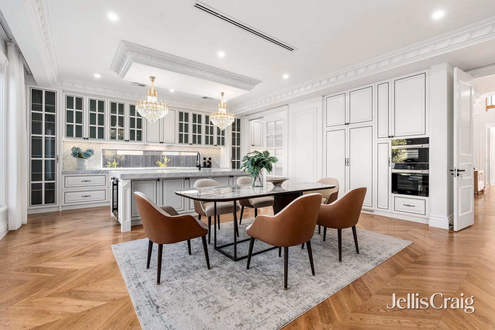 30 Doynton Parade, Mount&nbsp;Waverley image 7