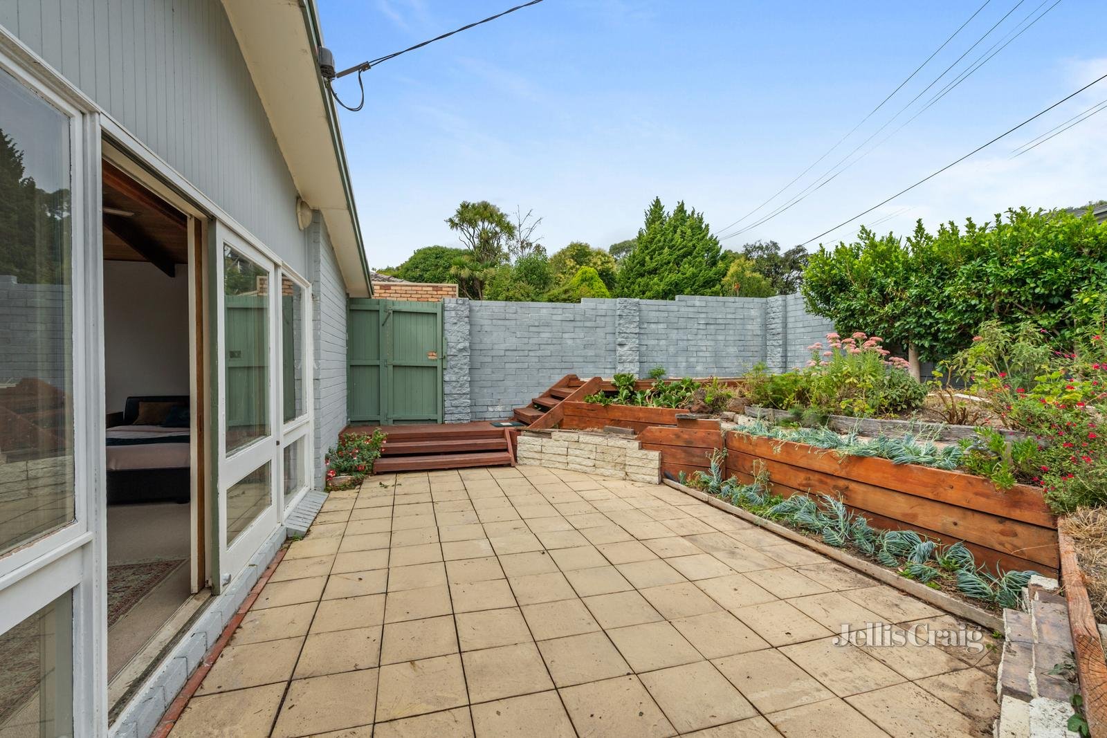 30 Driftwood Drive, Glen Waverley image 7