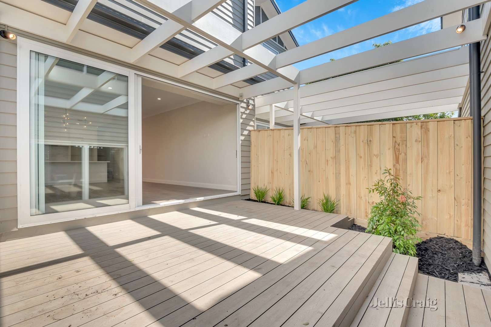 30 Dunstan Avenue, Brunswick image 15