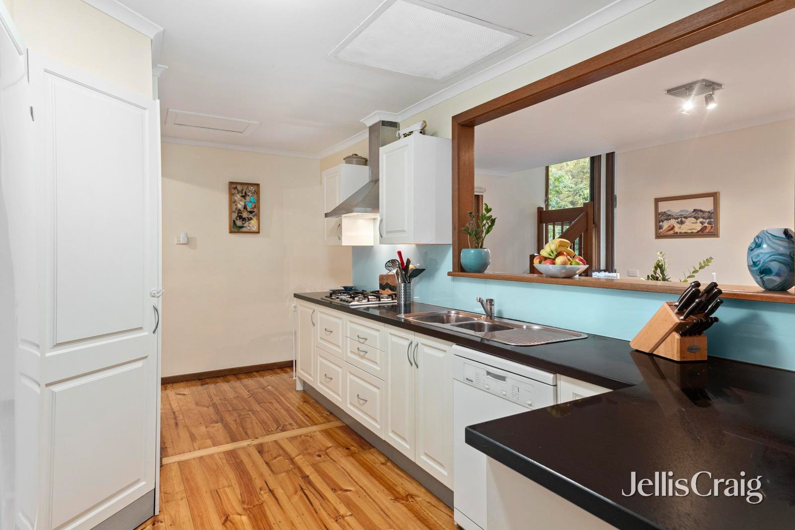 30 Evelyn Road, Ringwood North image 5