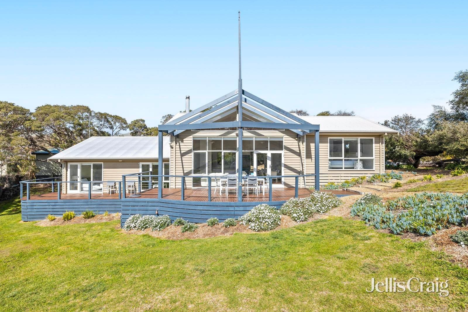 30 First Settlement Drive, Sorrento image 2