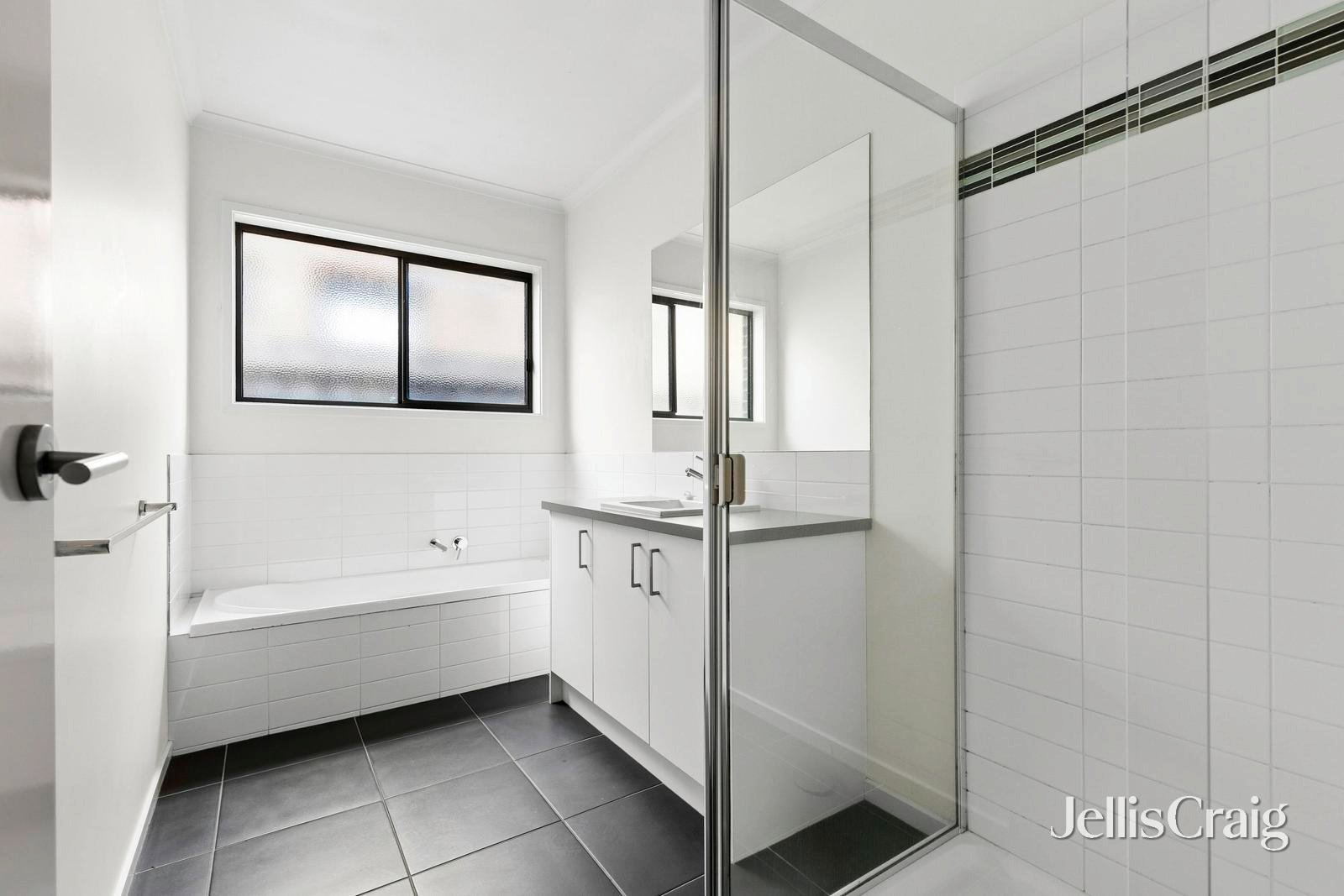 30 Glenfine Avenue, Hamlyn&nbsp;Heights image 5