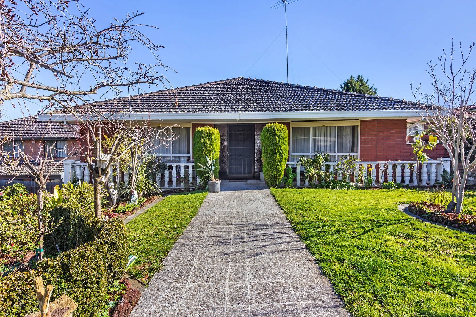 Property Gallery - Main Image