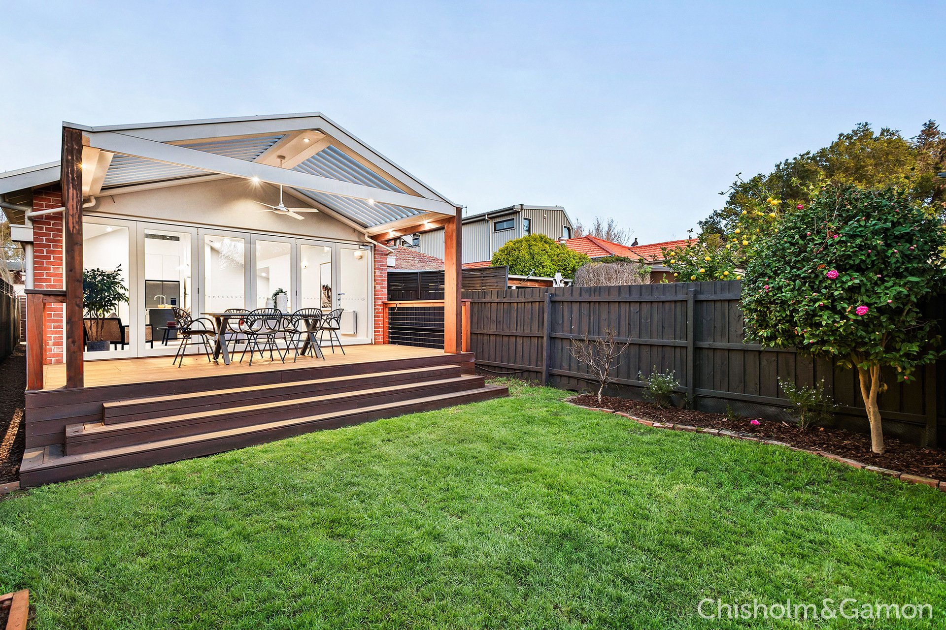 30 Goldsmith Street, Elwood image 2