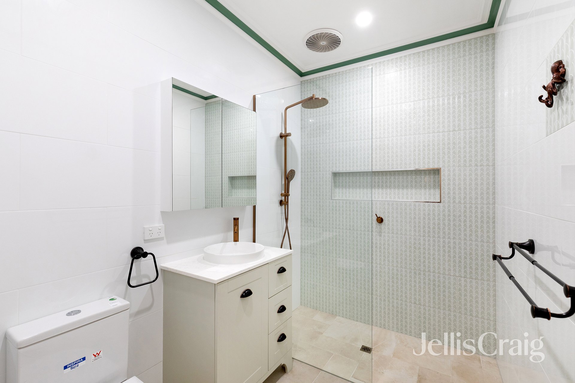 30 Greville Road, Rosanna image 10