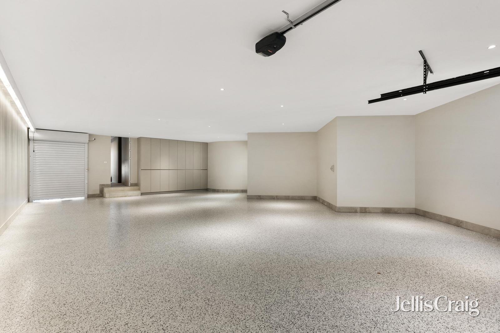 30 Halley Avenue, Camberwell image 3
