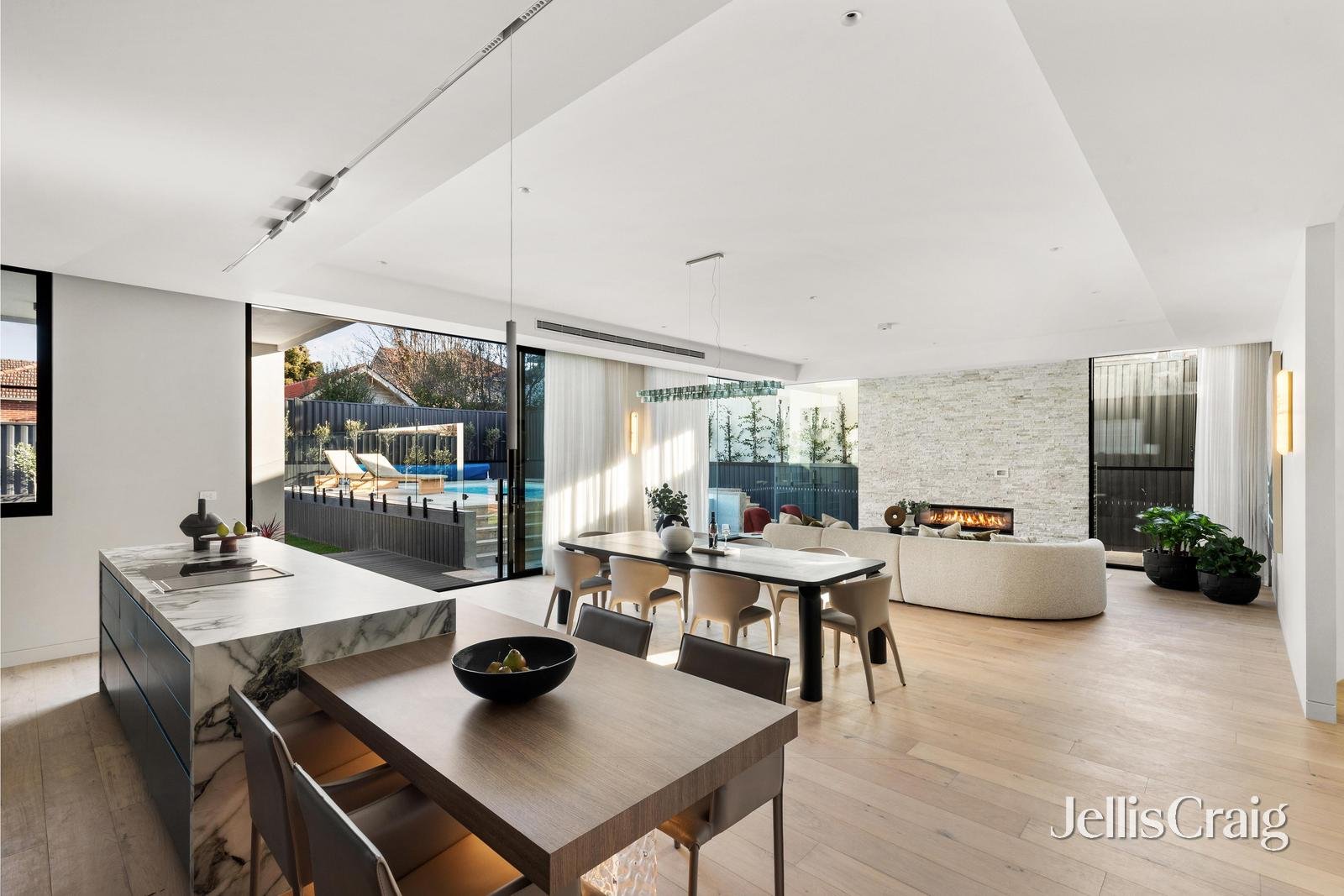 30 Halley Avenue, Camberwell image 5