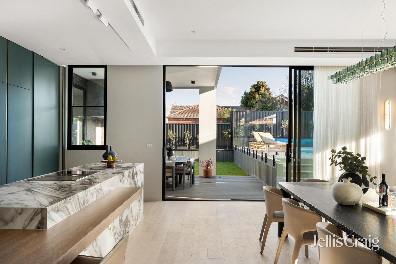 30 Halley Avenue, Camberwell image 9
