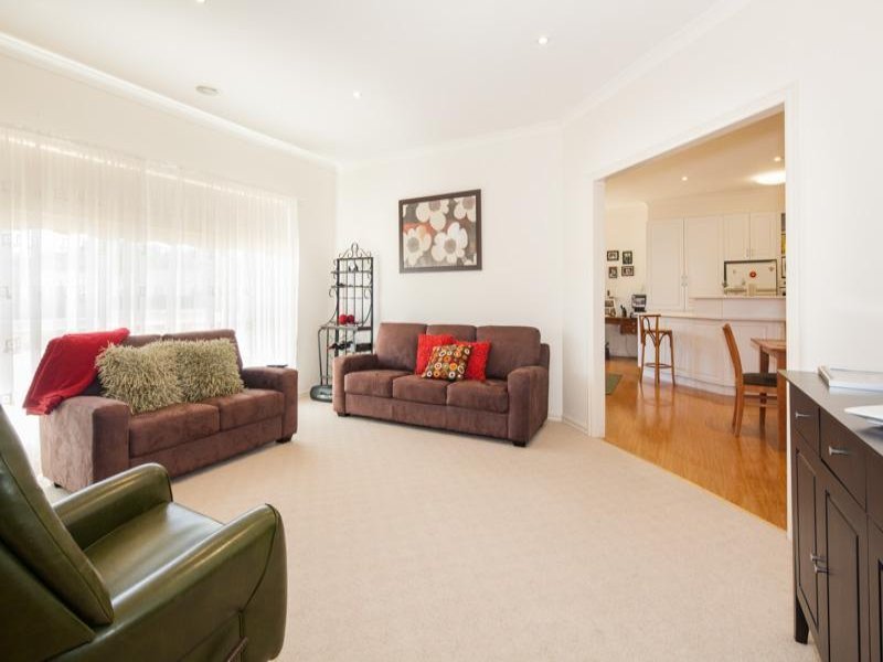 30 Harrier Drive, Invermay Park image 2